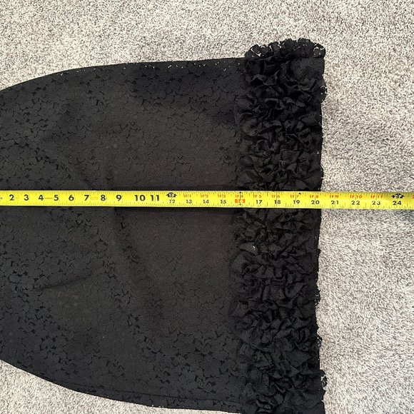 Lace and Ruffle Skirt - Picture 9 of 9